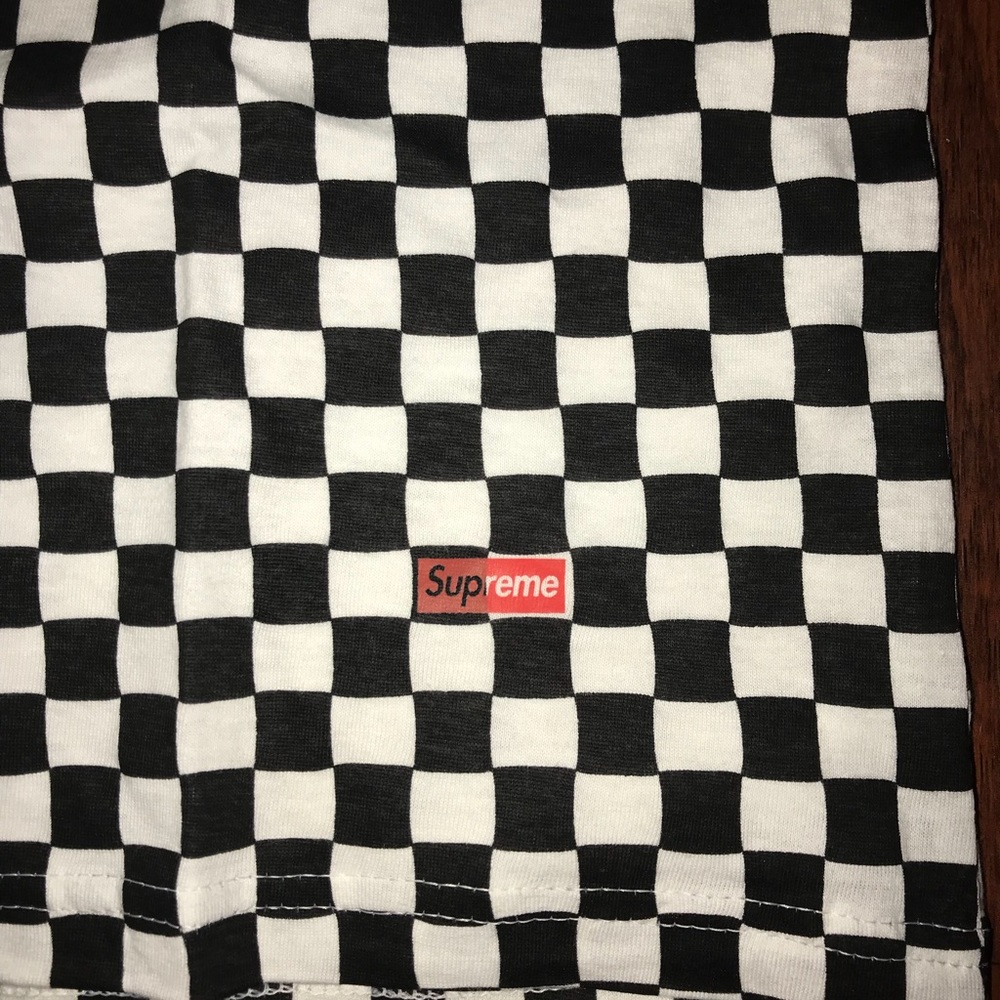 Authentic Supreme Checkered Tee - Picture 3 of 3